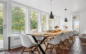 3 Bedroom Stunning Home In Skjern