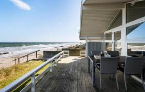 2 Bedroom Lovely Home In Otterup