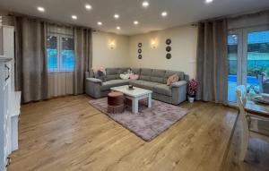 Lovely Home In Krapinske Toplice