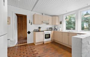 3 Bedroom Stunning Home In Skjern
