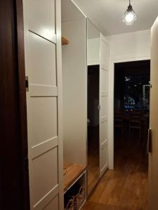 Porte de Paris Studio standing