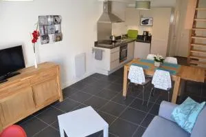 乳白度假屋 - 威仁艾弗伊