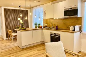 Komfort - Suite zentral, mit Balkon und Waschmaschine