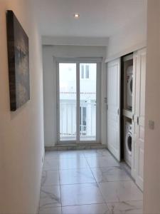 Brand new modern 2 bed 2 bath apt in St Julians