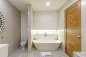 T&J4 - Romantic 1BR pool villa, walk to beach