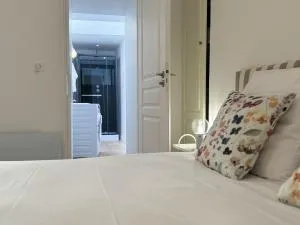 Les lys jaunes - 4pers - Rêve au Mans - Coulaines