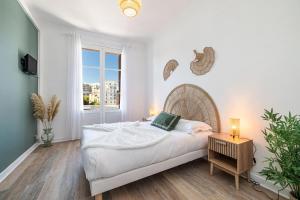 Large Central 2 Bdr & Garage