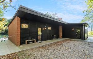 3 Bedroom Stunning Home In Skjern