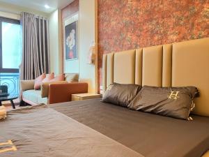 Venus Apartment Trung Phụng