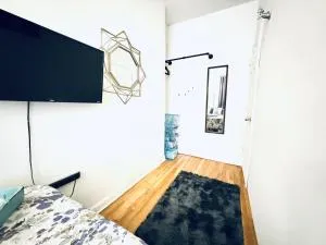 Long Room in Shared Apartment in UES - Manhattan - يونيون سيتي