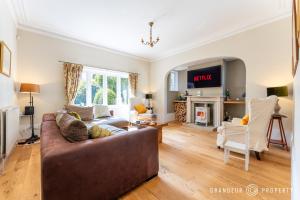 Danecourt Manor by Grandeur Property