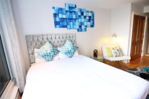 Aircon 2bed Flat in Chelsea outdoor Terrace