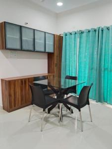 Mythri Retreat Service Apartments