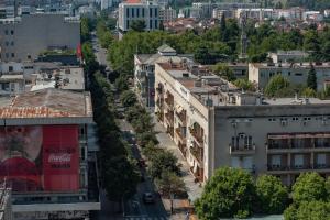 Sky Center Apartment