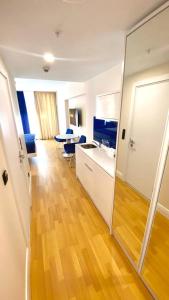 Sea View ApartHotel Batumi Orbi City