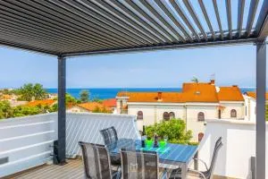 Apartments Perla - 万塔西西