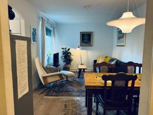 Lovely Apartment, Vuorimiehenkatu 31