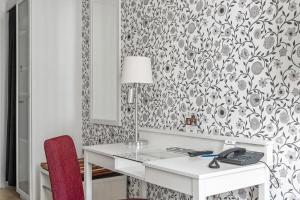Double Room room in Best Western Plus Edward Hotel
