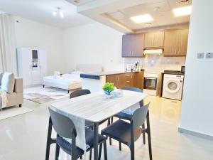 HARF2401 Chic Studio in Al Reem