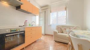 Reizendes Apartment mit Meerblick und nur 20 Meter zum Strand 