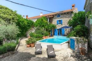 Faszinierende Villa mit Sauna, Meerblick, Dampfbad, Privatpool, BBQ