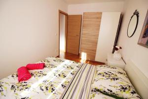 Charmantes Ferienhaus mit Meerblick, 2 Fahrraeder, Grill, privater Balkon, Waschmaschine