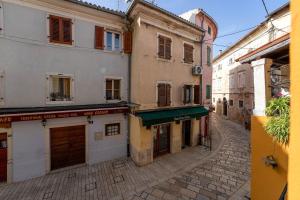 Cozy Studio-Apartment inmitten der Altstadt von Porec und nur 50 Meter zur Adria