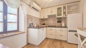 Tolles Apartment mit Meerblick, Pool, Terrasse, Klima 