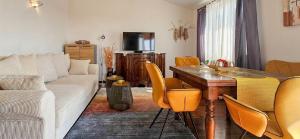 Bezauberndes Apartment mit Meerblick, Klima, WiFi, Parkplatz 