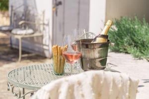 Beeindruckende Finca mit Privatpool, Meerblick, Babybett und besonderem Interieur