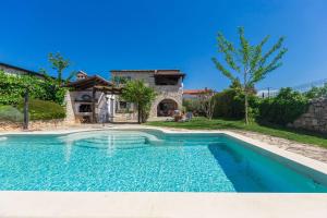 Beeindruckende Finca mit Privatpool, Meerblick, Babybett und besonderem Interieur