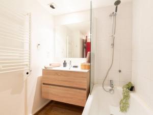 Appartements Appartement renove avec sauna, piscine, et parking a Saint Lary Village - 4 pers - FR-1-296-371 : photos des chambres