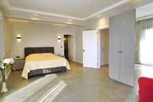 Efe Delux Çeşme Ovacıkta Lüx Villa