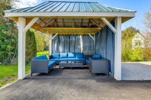 Lake Champlain Fun Apt with Fire Pit and Large Yard!