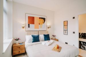 Spectacular Grade II City Pad Families Contractors