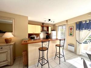 Appartement Confort 4 Pers, Proche Plage et Centre, Parking Inclus - Saint Raphaël - FR-1-226A-46