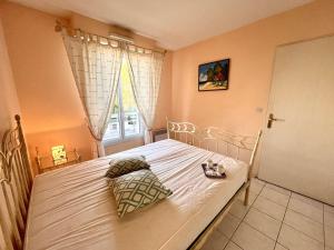 Appartements Appartement Confort 4 Pers, Proche Plage et Centre, Parking Inclus - Saint Raphael - FR-1-226A-46 : photos des chambres