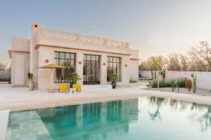 Villa Lirio, piscine privée et services - Zaouiet Bouzarktoune