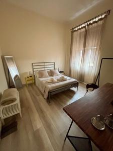 Una camera in città