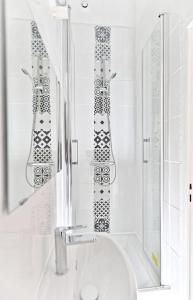 Studio central proche Vaugirard - II