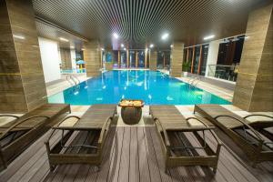 Peace Hotel Hạ Long