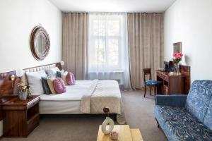Old Time Aparthotel