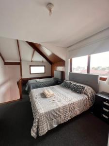 MONTERRICO POLO APARTS #4 - Dpto Completo Familiar 2 camas a una cuadra Embajada USA