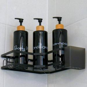 Spacious 3 Bdrm Retreat, Muskoka Room & Fireplace