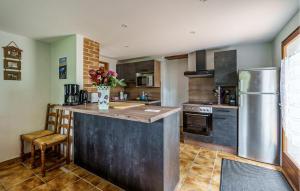 Maisons de vacances Amazing Home In Saulxures-Sur-Moselott : photos des chambres