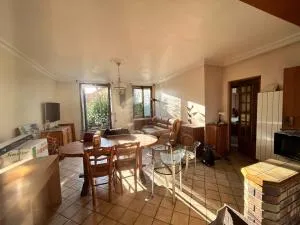 Belle F3 L'Hays les roses - 皇后堡