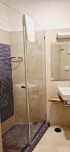 Small Single Room
