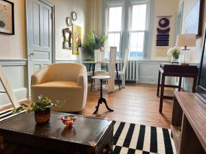 Stylish Living at Inglis Heritage, Unit C
