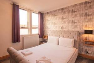 The Ben Mhor Hotel, Bar & Restaurant