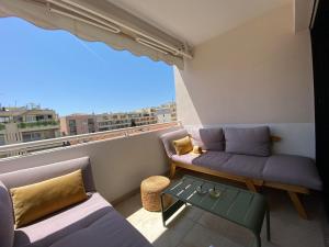 T3 pièces lumineux à à 1 min de la plage Quartier Palm Beach Cannes